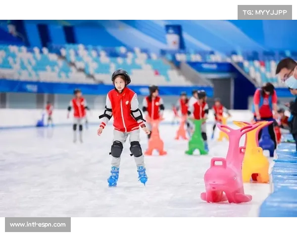 速度滑冰世界冠军王北星倡议参与全民冰雪 速度滑冰世界冠军王北星倡议参与全民冰雪