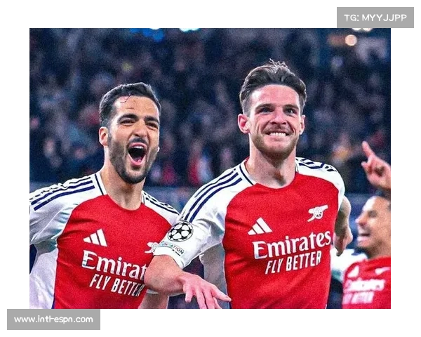 梅里诺头球扳平，阿森纳多打一人未能取胜