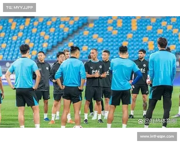 长春亚泰降级后球员泪洒赛场，五年中超之旅暂告段落